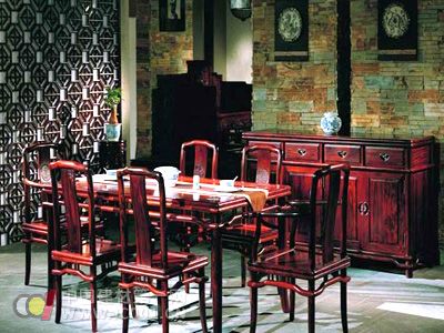 红木家具涨价成风 投资收藏受热捧购买需谨慎