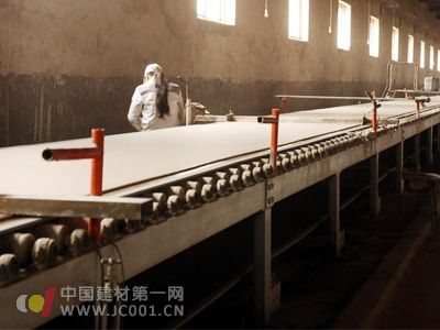 三大新型板材在建材行业显露“身手”