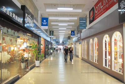 国内灯具品牌与国外品牌角逐高端市场 - 新闻中