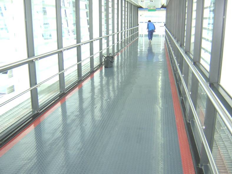 浦东国际机场 - 台湾进口-欧德橡胶地板 上海德泛建筑材料有限公司