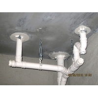 供应水电安装预留洞缝隙封堵模板（堵洞卡）