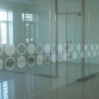 北京玻璃貼膜 防撞條 磨砂膜logo