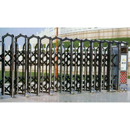 南京联润铁艺装饰工程公司-大门系列-伸缩门
