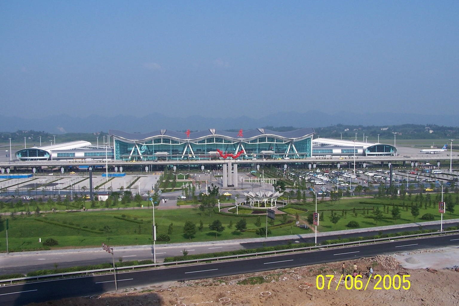 重庆江北机场+-+成都非柏思遮阳系统设备有限公司